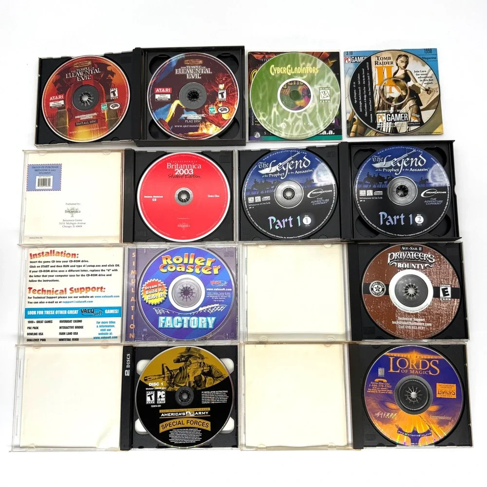 Vintage PC Games Lot 19 Titles Red Alert D&D Icewind Dale Command Conquer